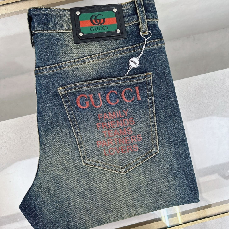 G*u*i jeans